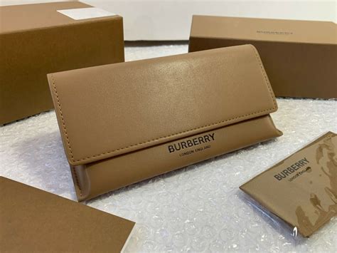 burberry sunglasses made in china